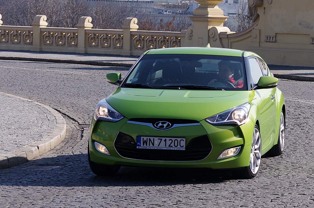 Hyundai Veloster -przód