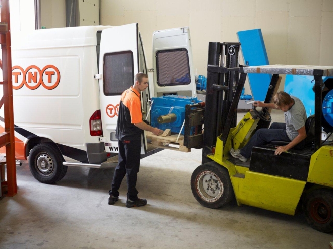 TNT Express