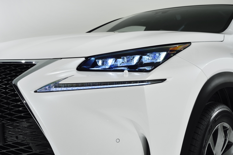 Test Lexus NX 300h AWD
