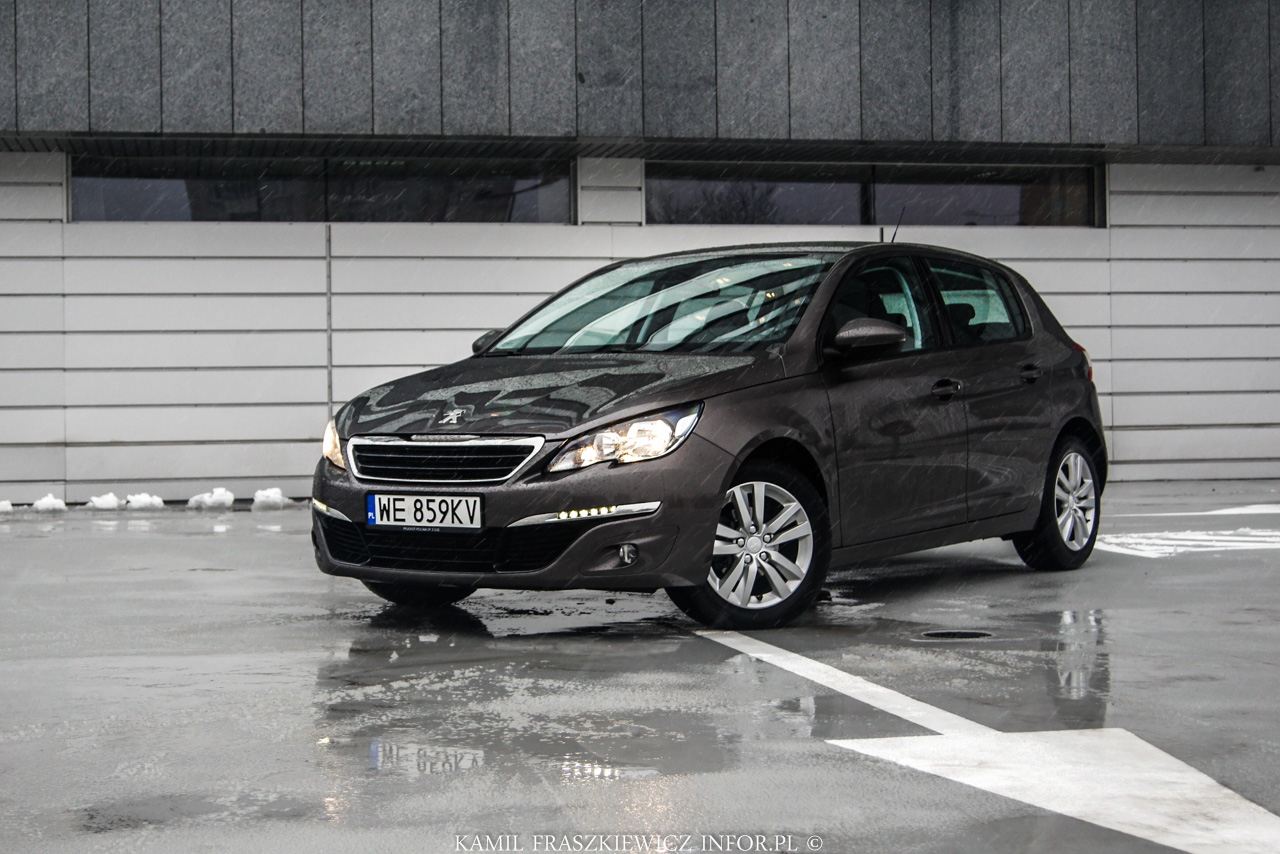 Peugeot 308 1.2 PureTech110 KM