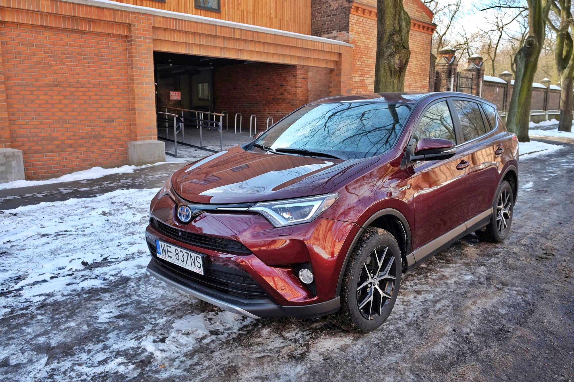 Test Toyota RAV-4 Hybrid 2,5 (197 KM) E-CVT