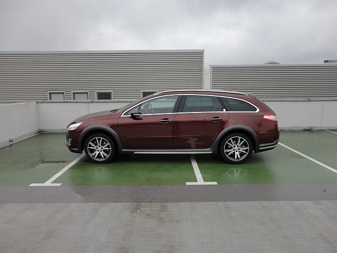 Test Peugeot 508 RXH 2.0 HYbrid4 200 KM Infor.pl