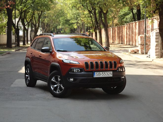 Test Jeep Cherokee 3.2 V6 Trailhawk - Infor.pl